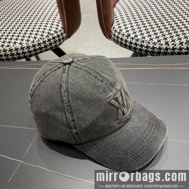Replica LV cap 050710