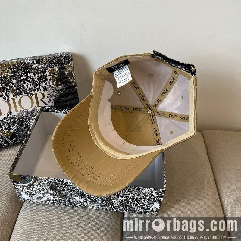 Replica Dior Hat dx18
