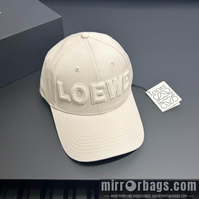 Replica Loewe cap dx39