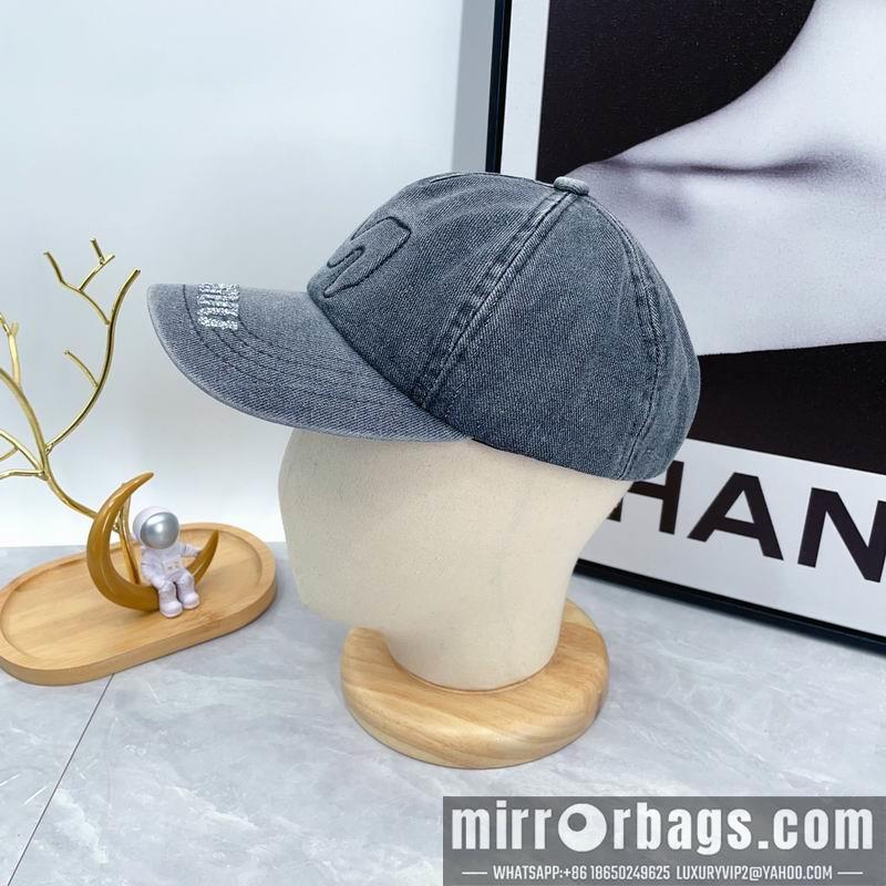 Replica Miumiu cap dx21