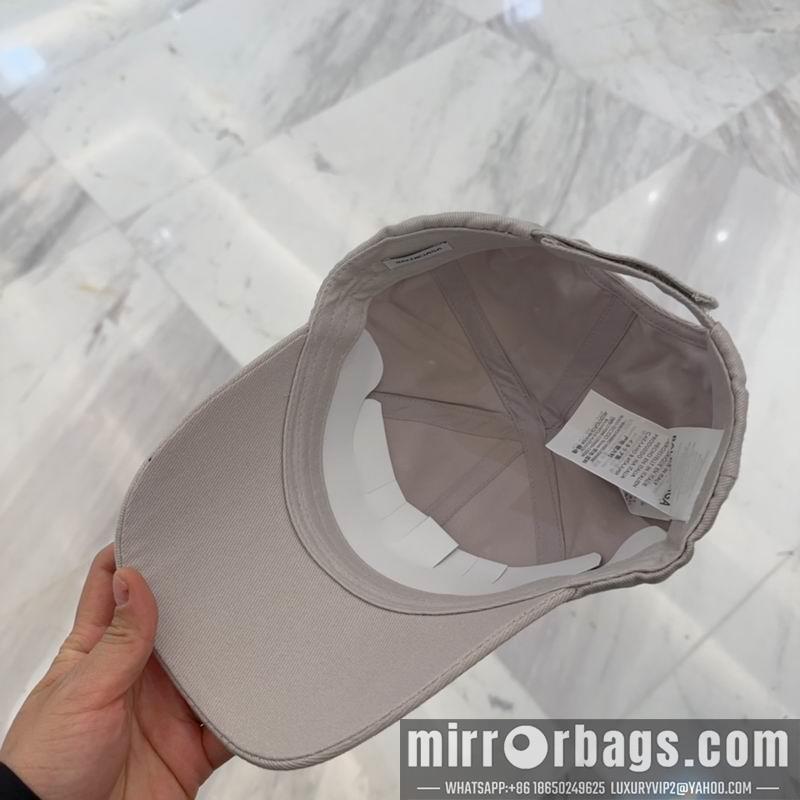 Replica Balenciaga Cap dx75