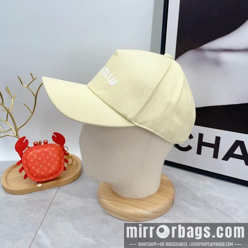 Replica Miumiu cap dx03