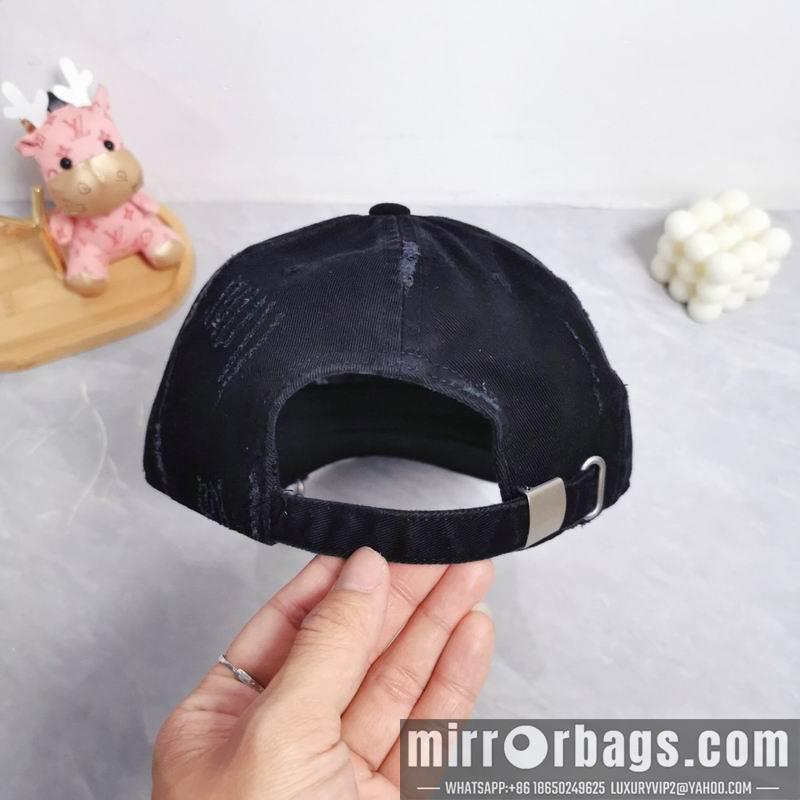 Replica Balenciaga Cap dx18