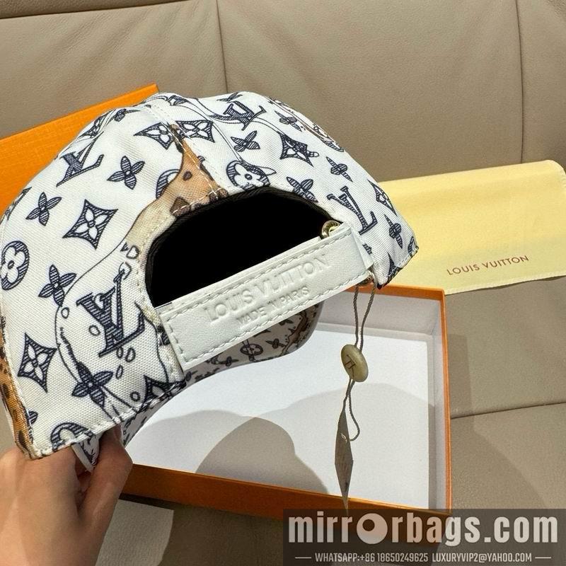 Replica LV cap dx118