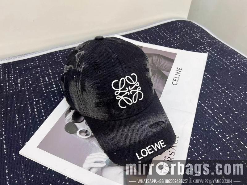 Replica Loewe cap dx25