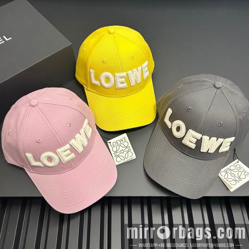 Replica Loewe cap dx39