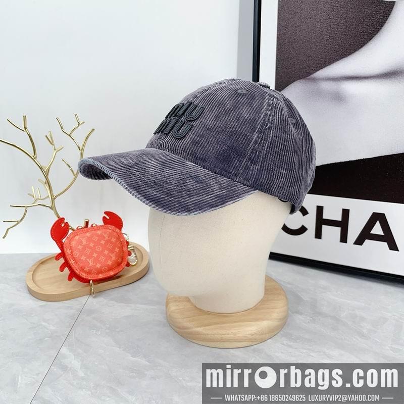 Replica Miumiu cap dx92