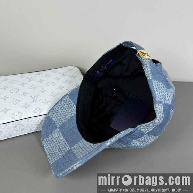 Replica LV cap dx21