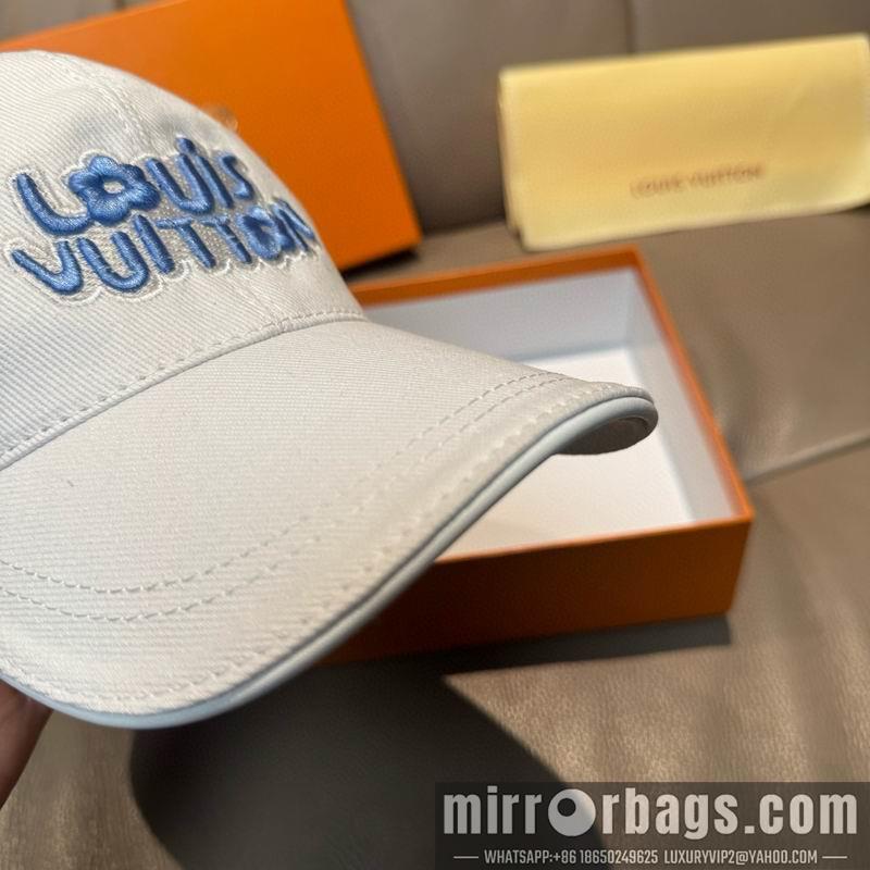 Replica LV Hat dx167