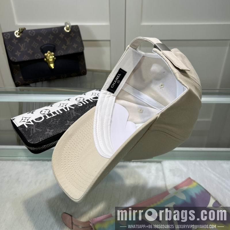 Replica Chanel Cap dx09