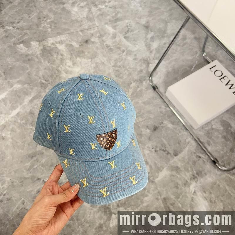 Replica LV cap 082605