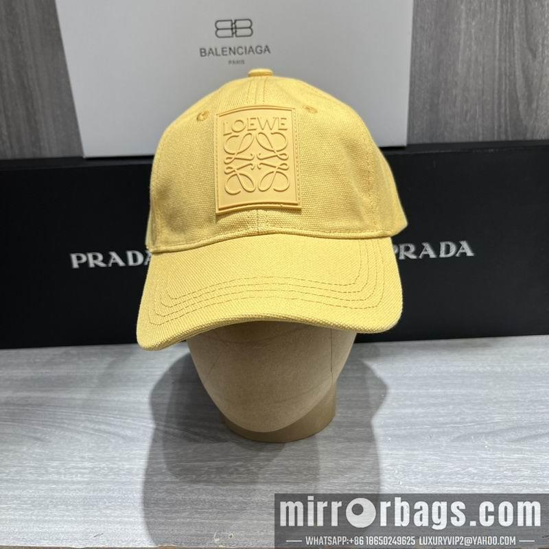 Replica Loewe cap hm08