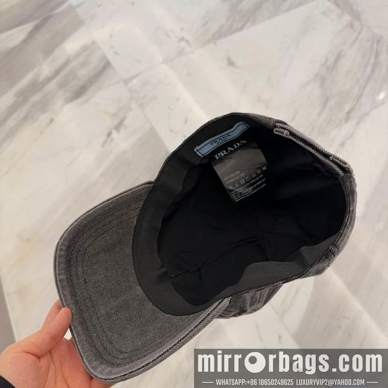 Replica Prada cap dx23