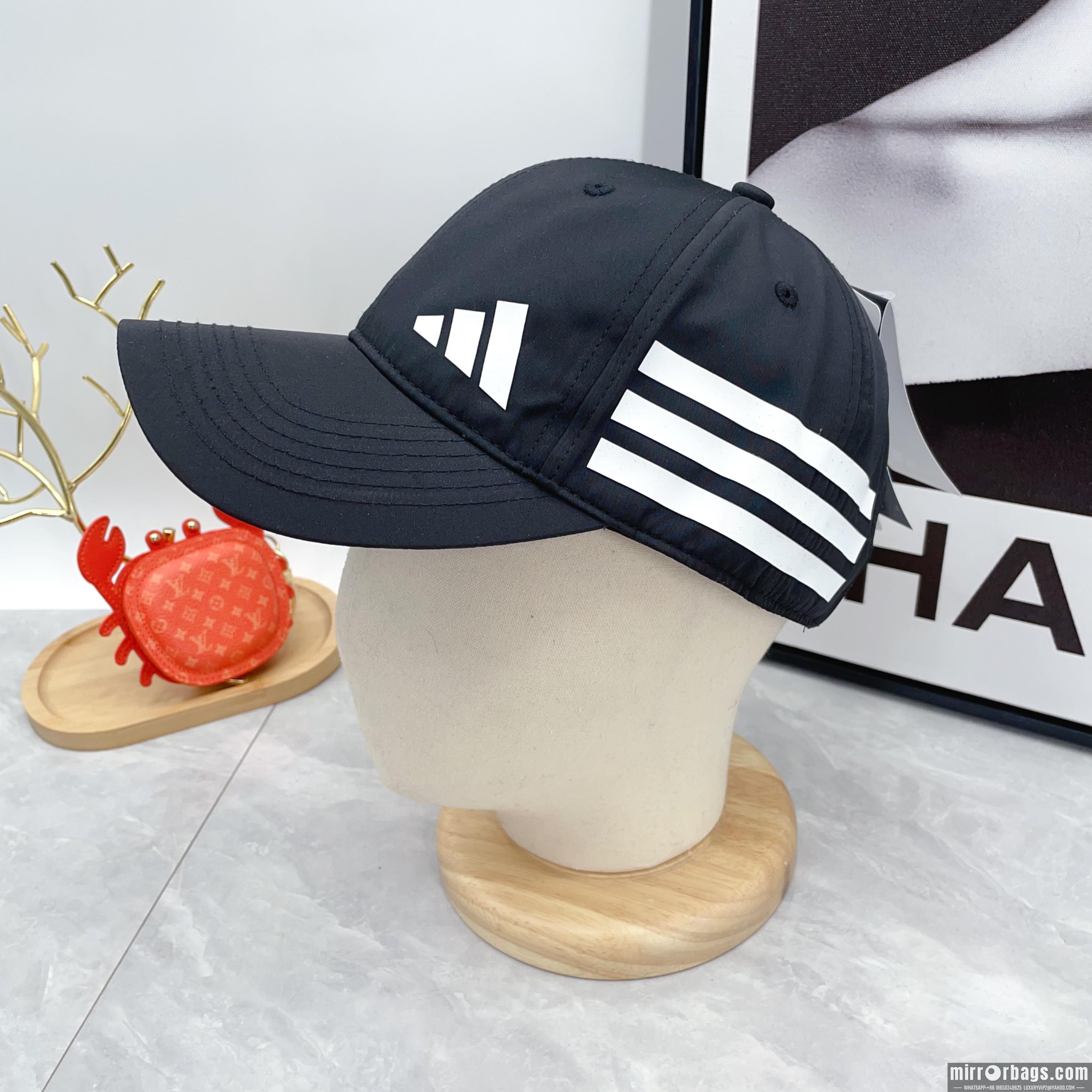 Replica Adidas cap dx03