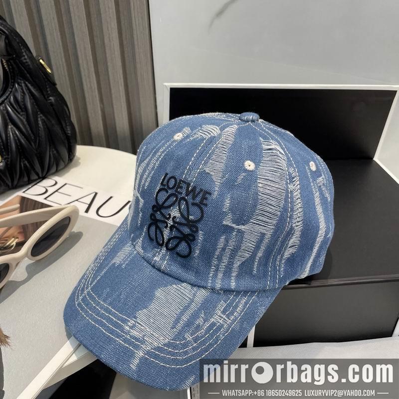 Replica Loewe cap dx53