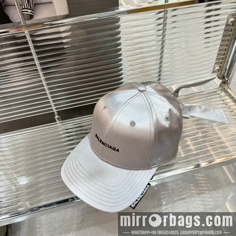 Replica Balenciaga Cap hm36