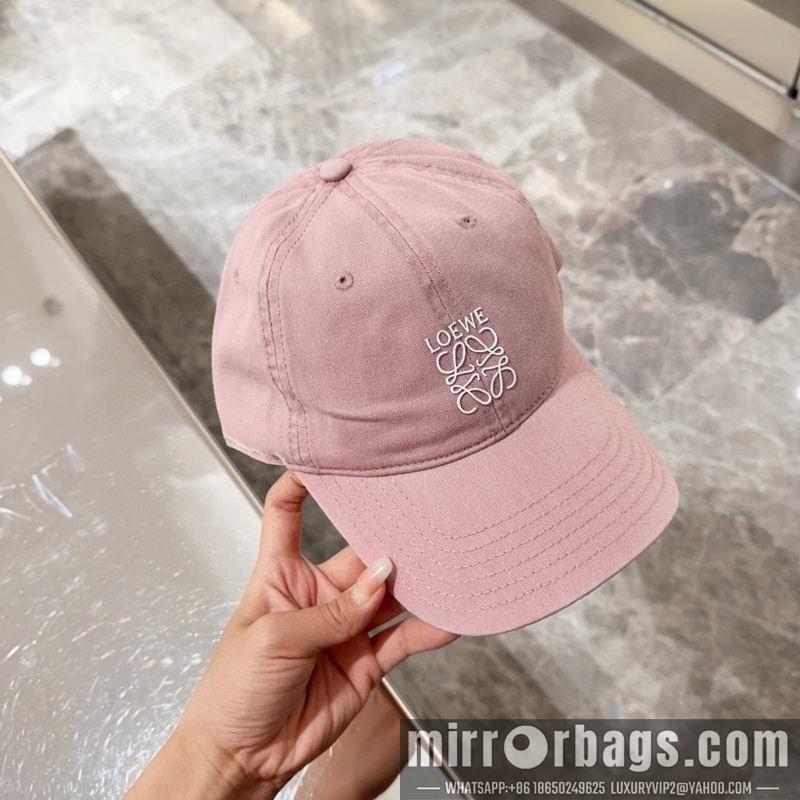 Replica Loewe cap dx56