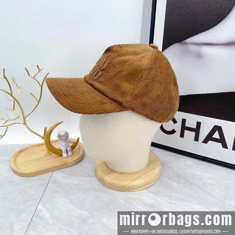 Replica Miumiu Cap dx34