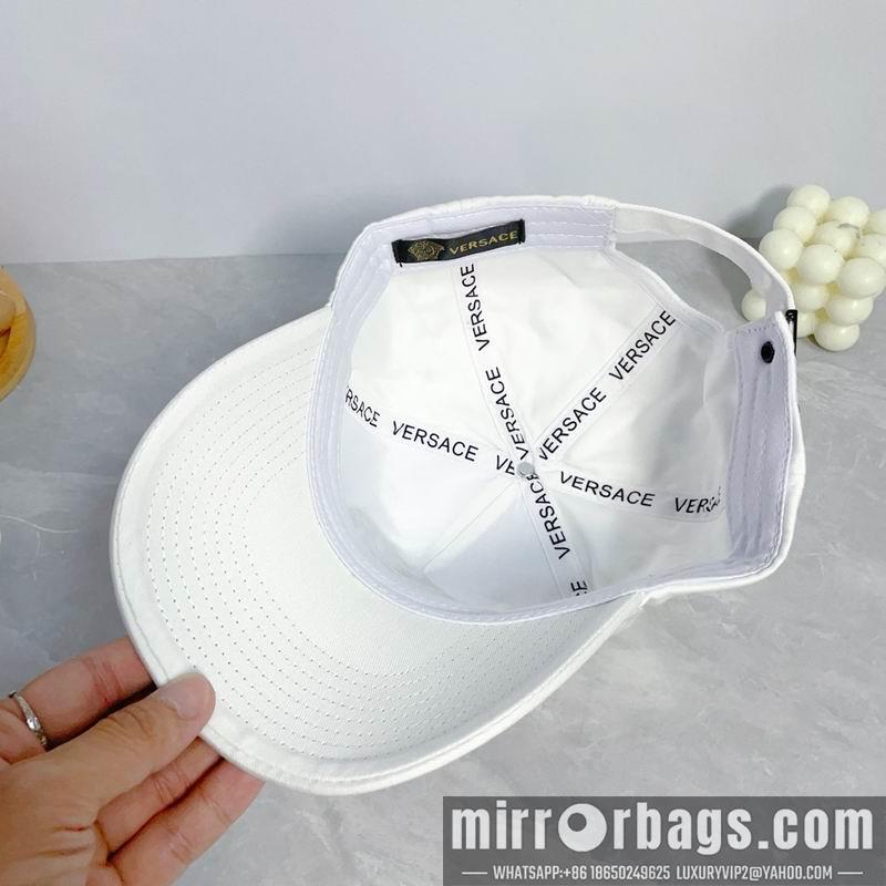 Replica Versace cap dx03