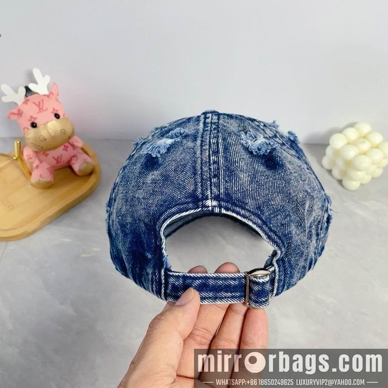 Replica Loewe cap dx12