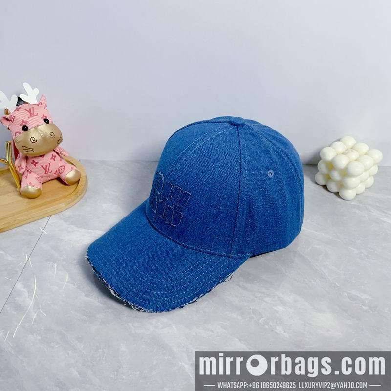 Replica Miumiu cap dx38