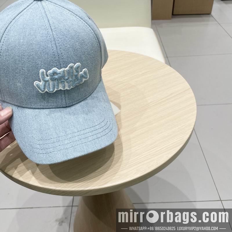 Replica LV cap 041403
