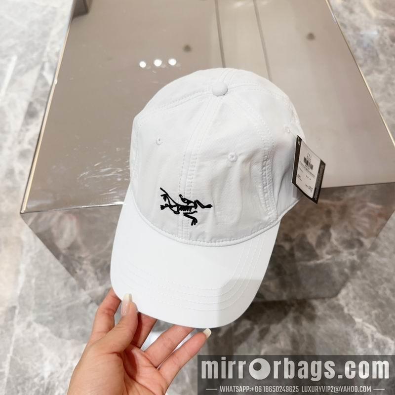 Replica Arcteryx cap dx11