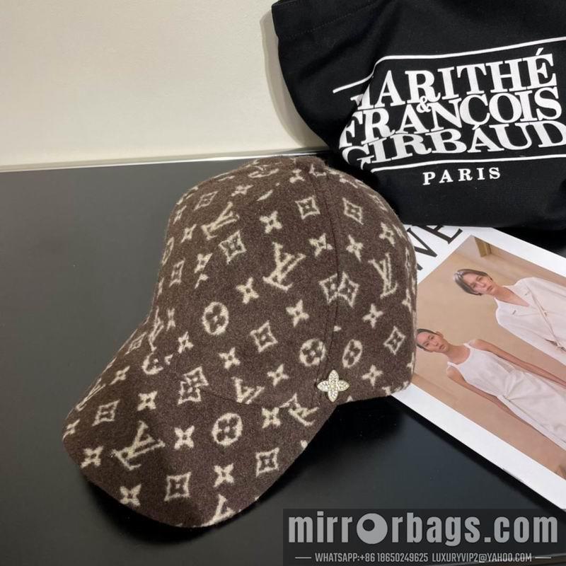 Replica LV Cap 121472