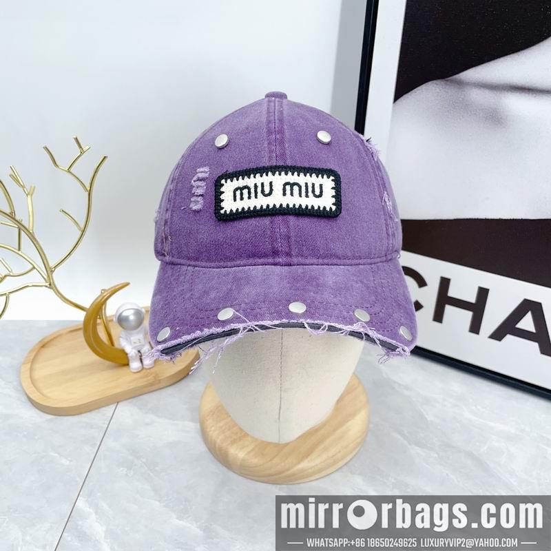 Replica Miumiu cap dx22