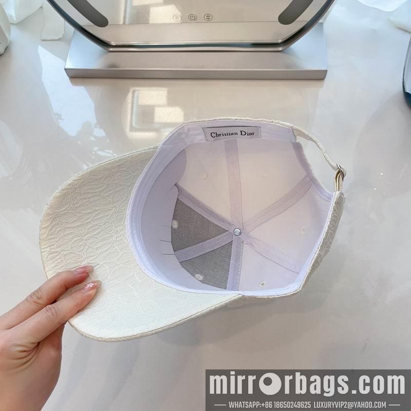 Replica Dior cap dx32
