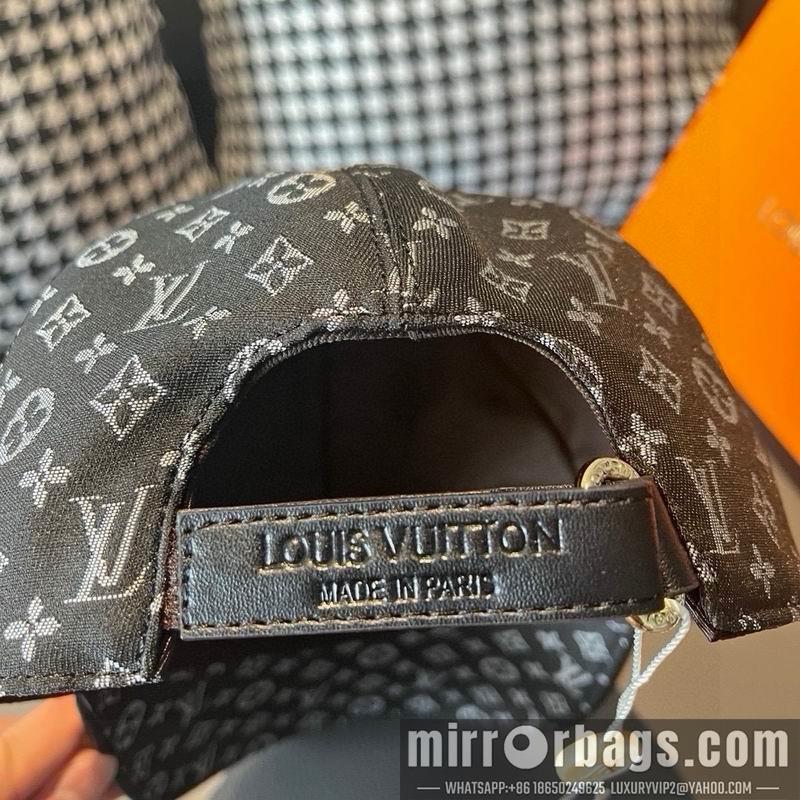 Replica LV Hat 072209