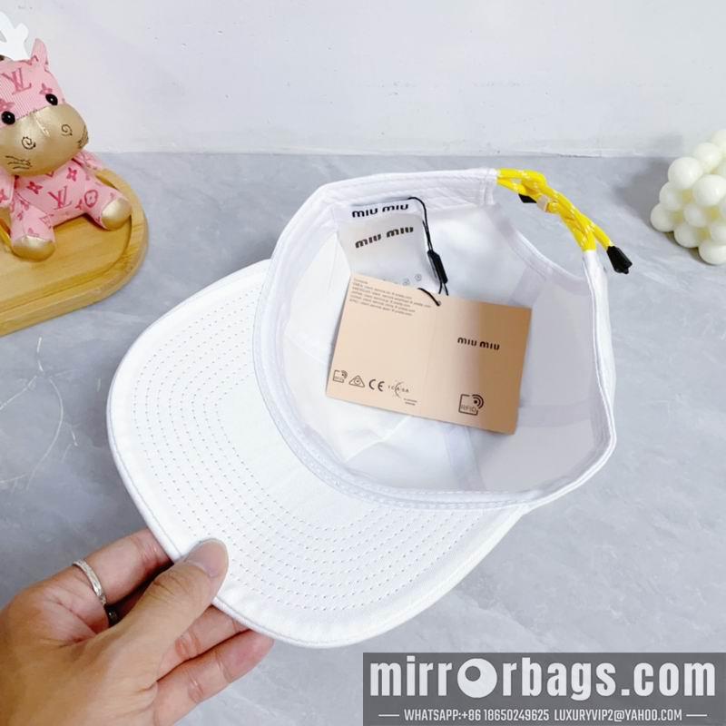 Replica Miumiu cap dx30