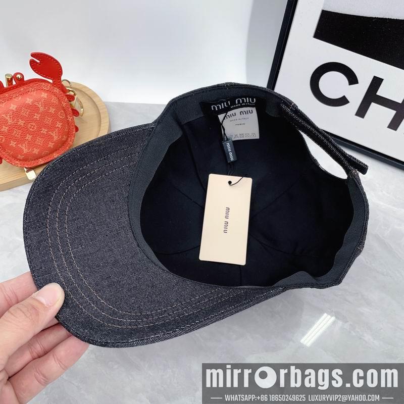 Replica Miumiu cap dx04