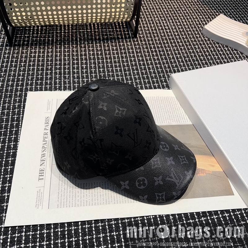 Replica LV cap 042603