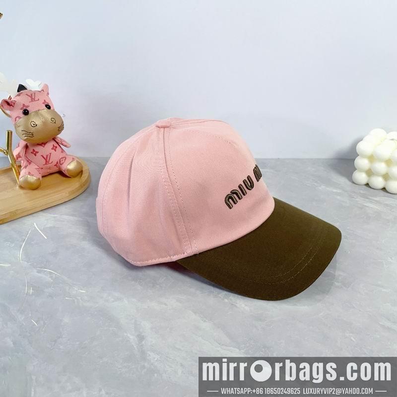 Replica Miumiu cap dx58