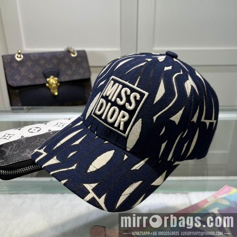 Replica Dior cap dx68
