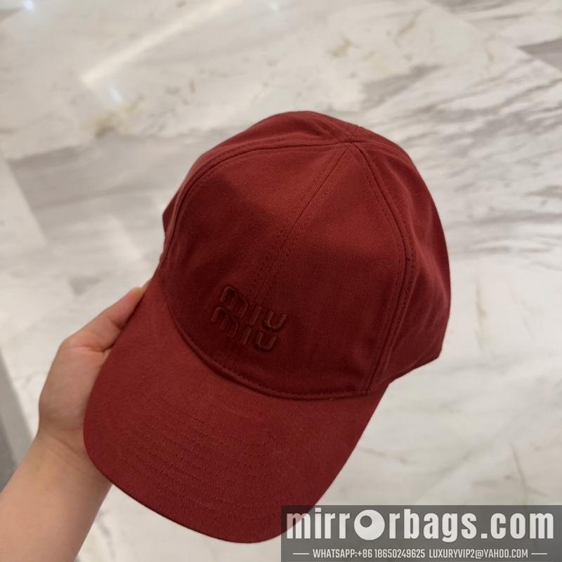 Replica Miumiu Cap dx35