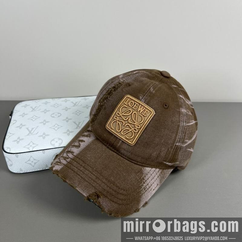 Replica Loewe cap dx42