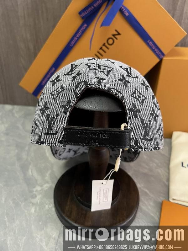 Replica LV Hat dx109