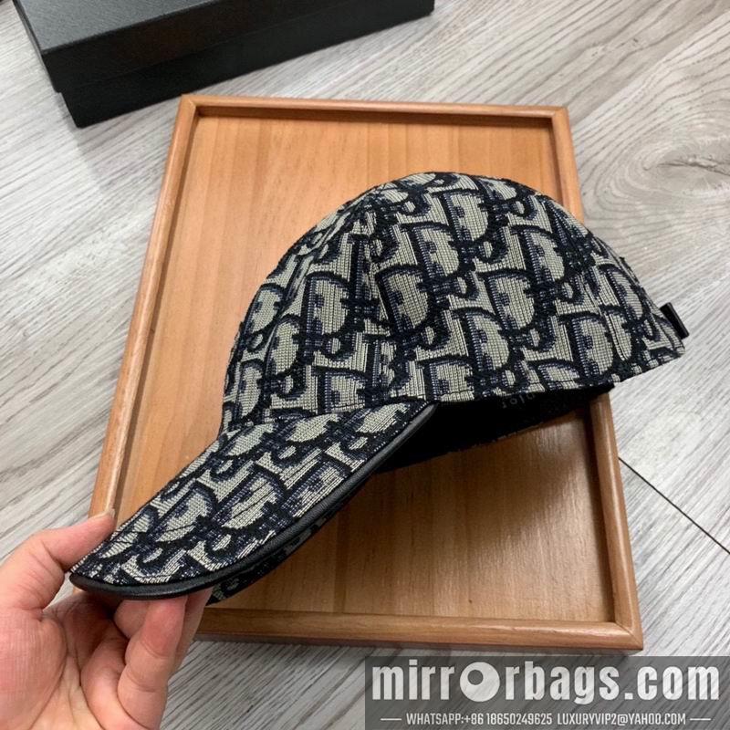 Replica Dior cap dx28