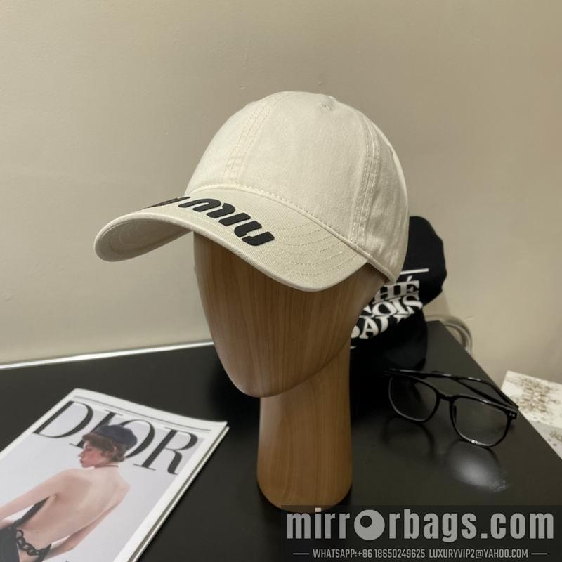 Replica Miumiu cap dx27