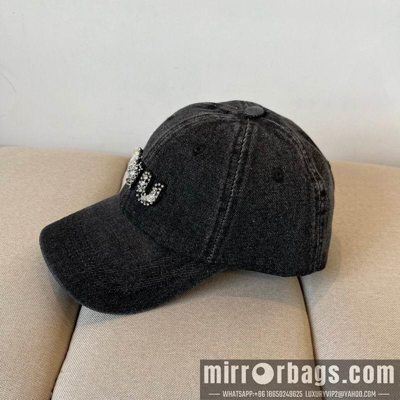 Replica Miumiu cap dx24
