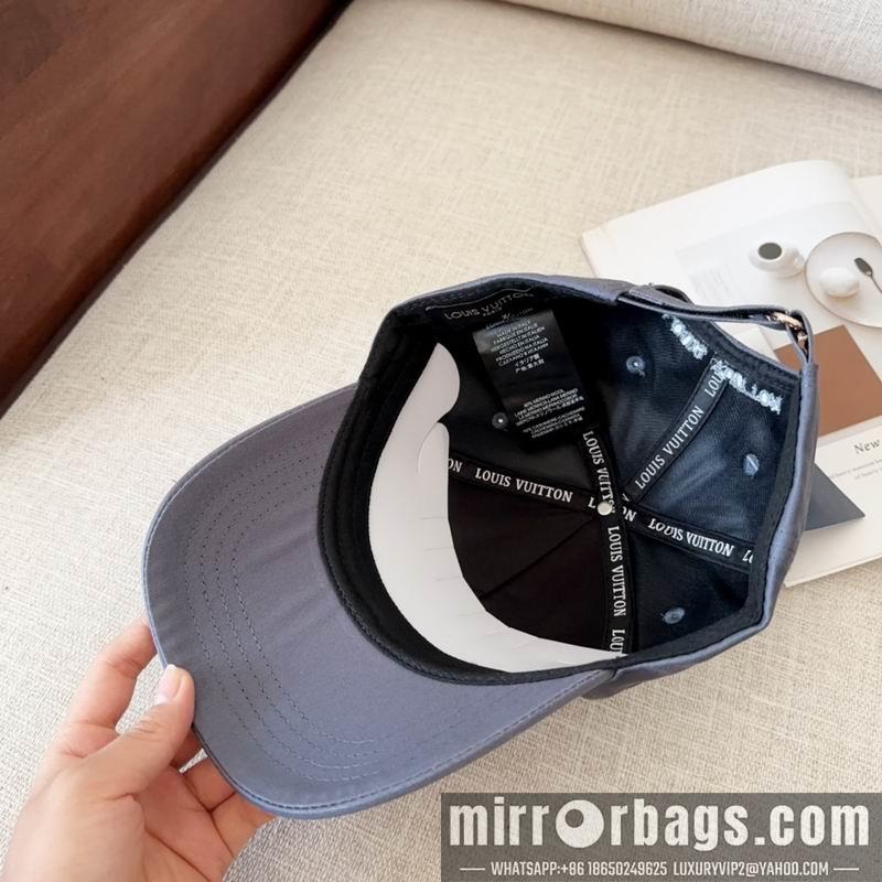 Replica LV cap dx119