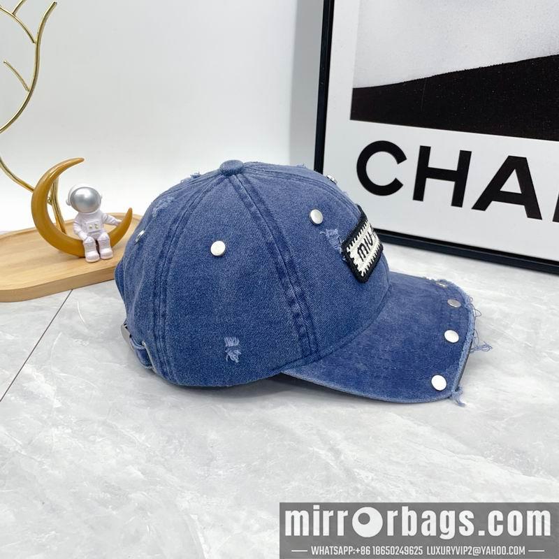 Replica Miumiu cap dx22
