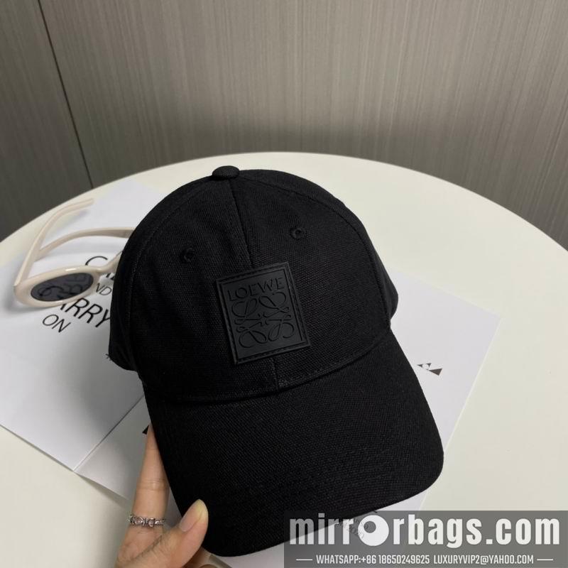 Replica Loewe Hat dx33