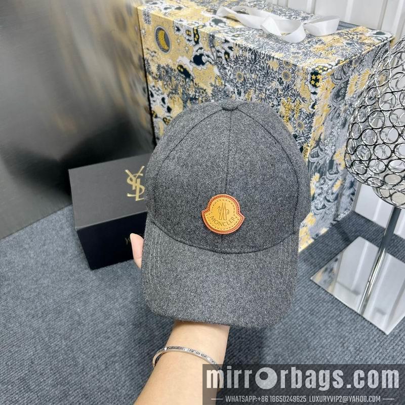 Replica Moncler cap dx18