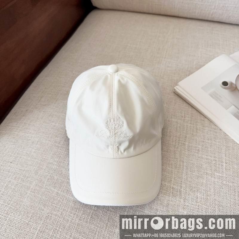 Replica Loro Piana cap dx15