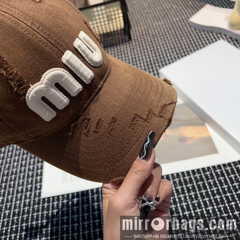 Replica Miumiu cap dx16