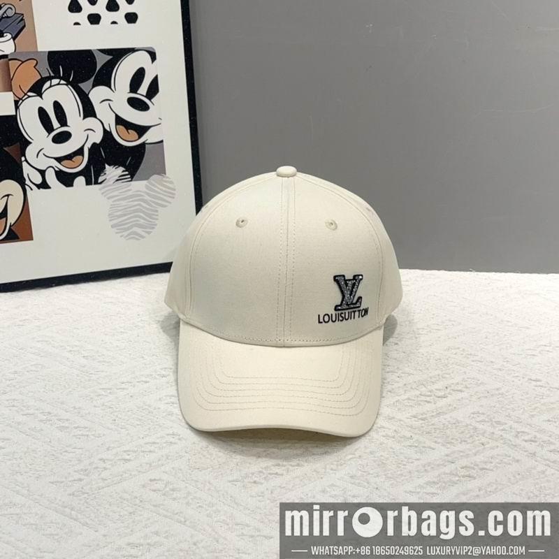 Replica LV cap hm06
