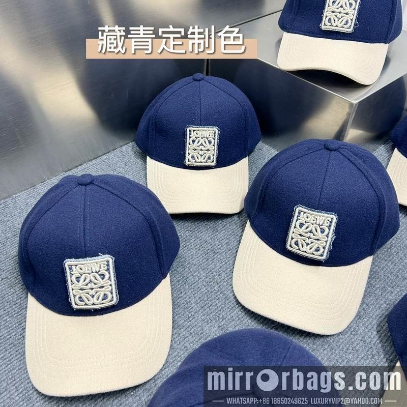 Replica Loewe cap dx36